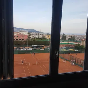 https://studio-3-personnes-jolie-vue.fr-provencehotel.com
