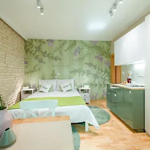 https://apartments-villa-mak.splithotels.org